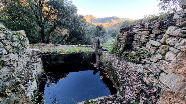Mine d'eau de Montaigu - vue de l'intérieur sur le réservoir (photo P. Gaubert) (2)