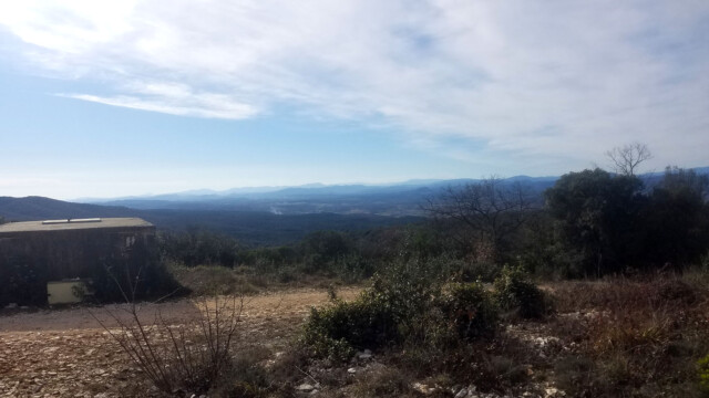 Panorama NW sur le bassin d'Alès et les Cévennes