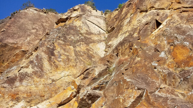 Miroir de faille dans les orthogneiss