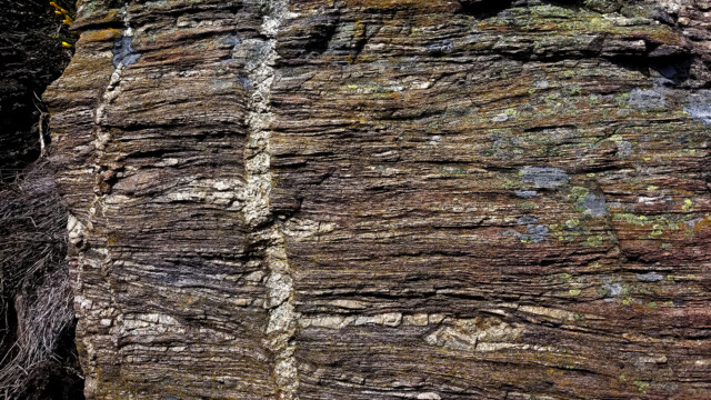 Enclave métamorphique dans le granite du Finiels