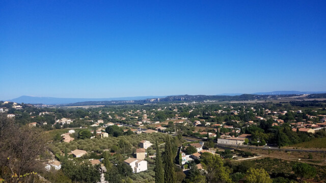 Vue sur la bordure est du fossé de Pujaut