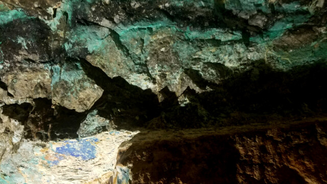 Mine de cuivre de Cap Garonne - minéralisations